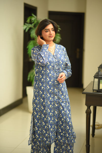 Bluora – Flowy Long Shirt With Relaxed Trouser