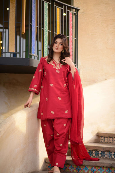 Scarlet - Embroidered 3Pcs Suit