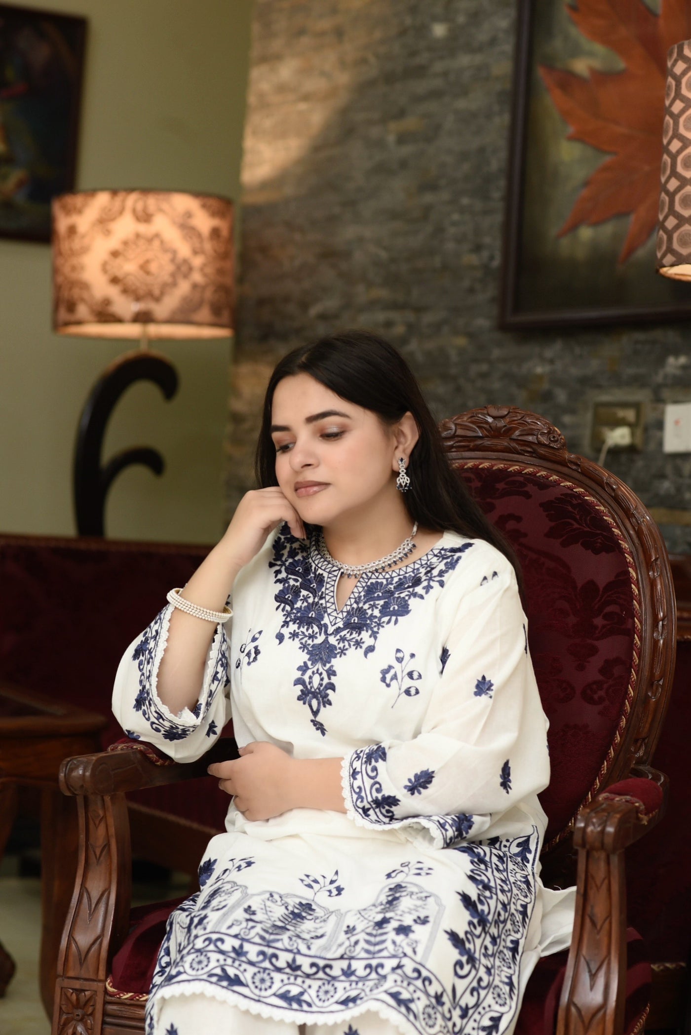 Grace - embroidered 3pcs set